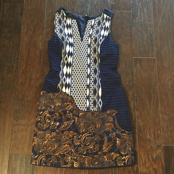 Anthropologie Floreat Mika Embroidered Jacquard Shift Dress Size 6 - Picture 1 of 8
